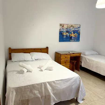 Paradise 4 Apartment