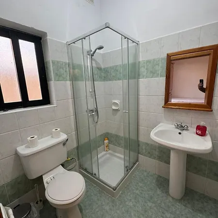 Апартаменты Paradise 4 *